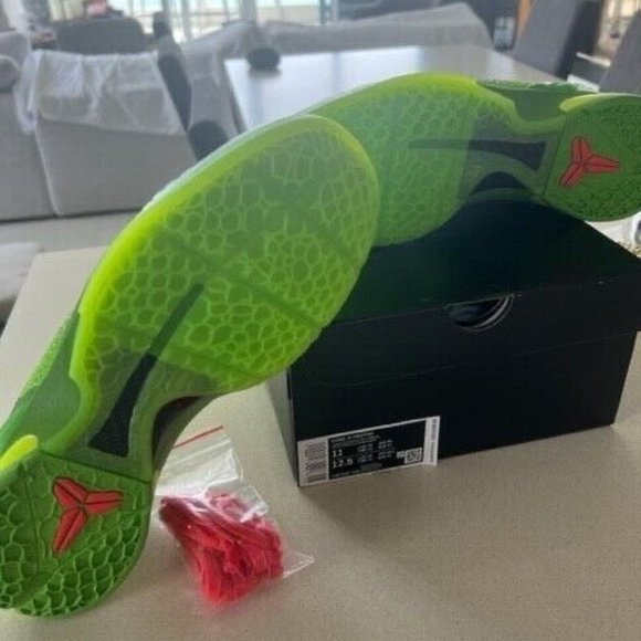 Kobe 6 Protro Low Grinch Brand New Deadstock size 11 main image 5